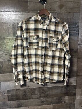 Jeremiah American Legacy Men's Cream & Kakhi Plaid 100% Cotton Flannel Shirt M